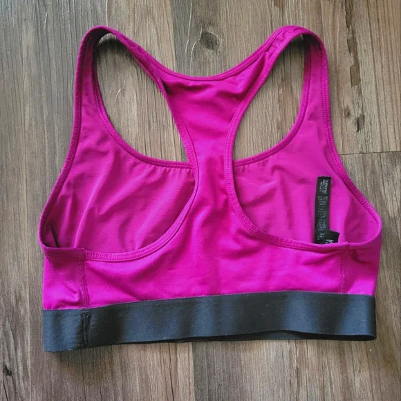 π Victoria's Secret Victoria Sport Sports Bra π - Picture 2 of 3